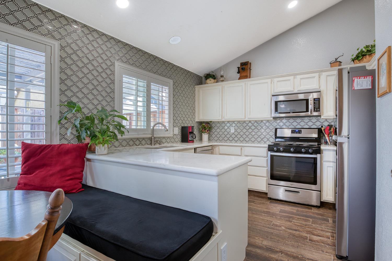 2809 Sand Stone St, Modesto, CA 95355