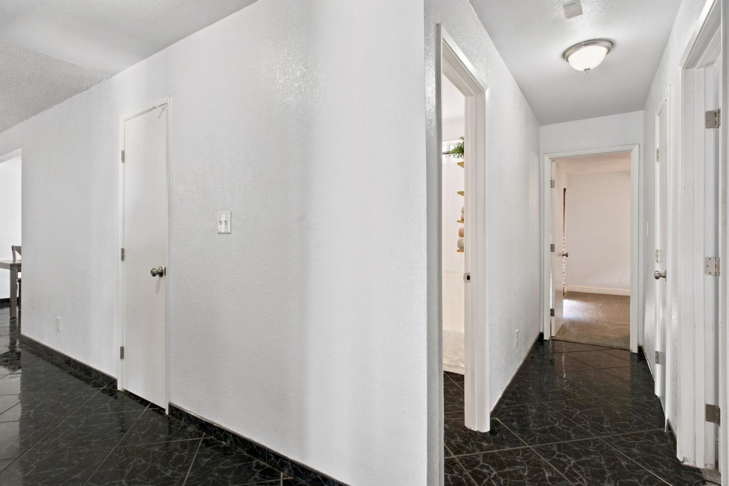 3100 Kounias Dr, Modesto, CA 95354