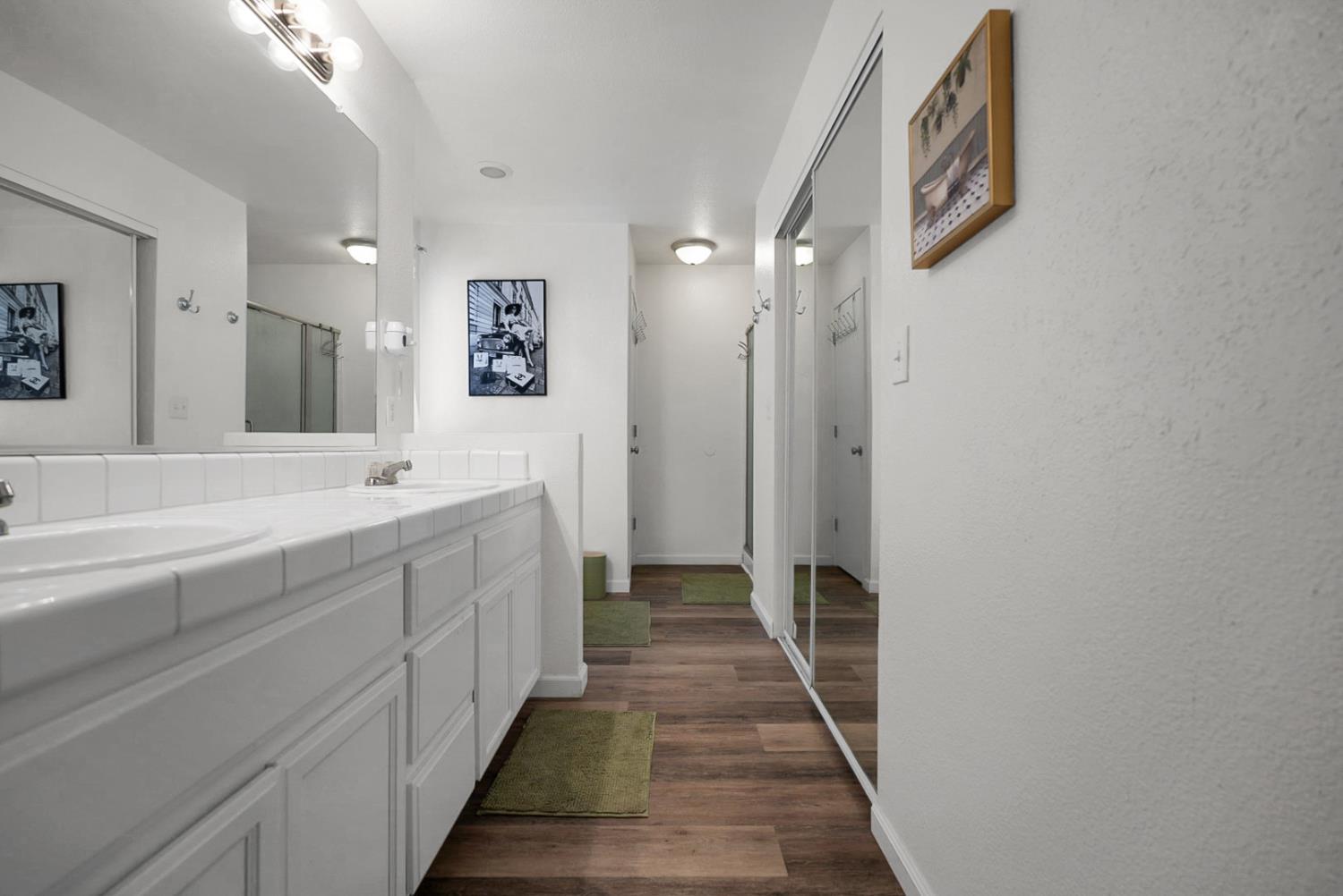 5932 Huntley Ct, Riverbank, CA 95367