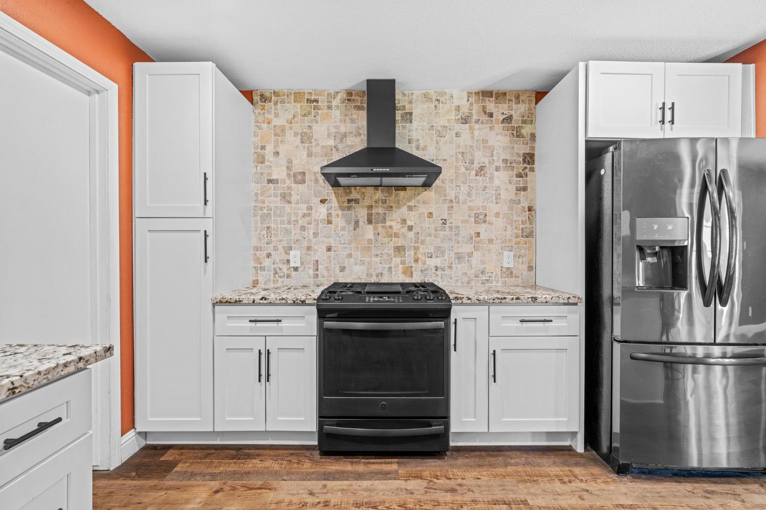 1636 Woodworth Ave, Modesto, CA 95351