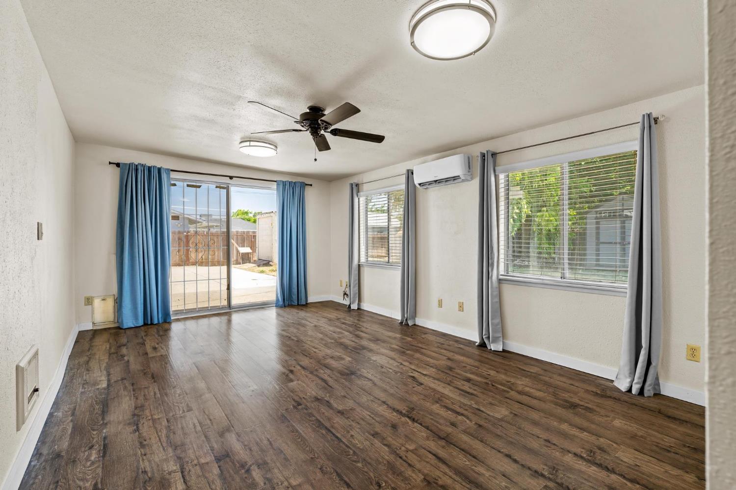 1636 Woodworth Ave, Modesto, CA 95351