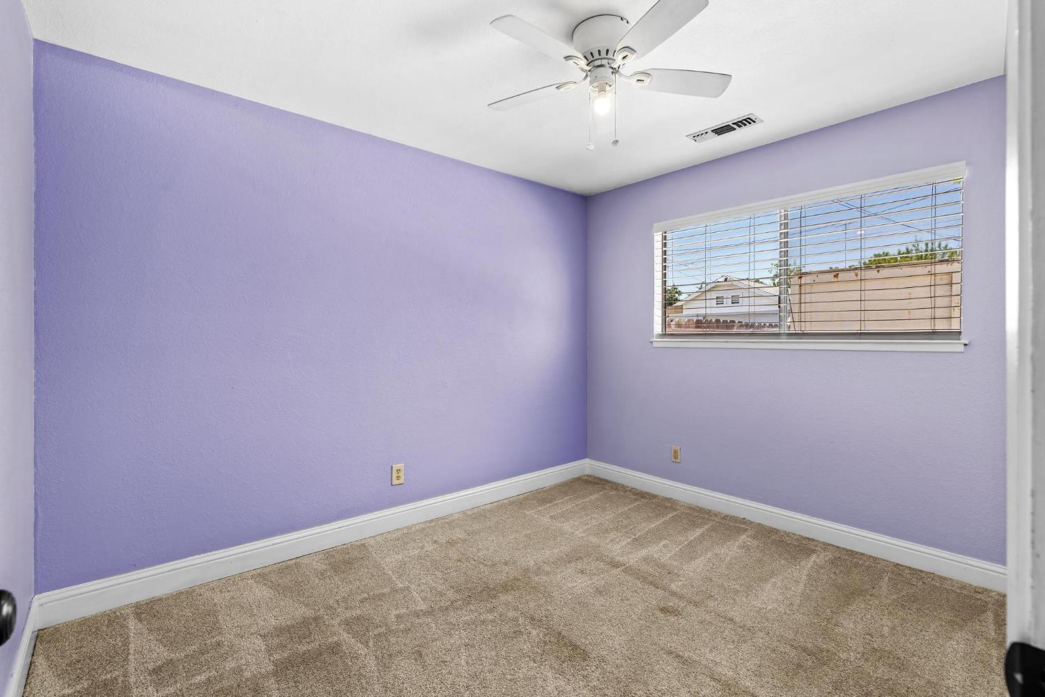 1636 Woodworth Ave, Modesto, CA 95351