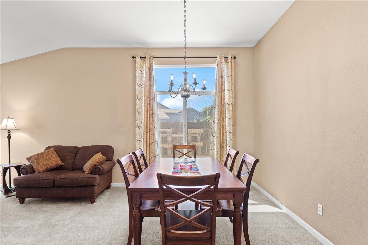 2901 Gambler Hill Ct, Riverbank, CA 95367