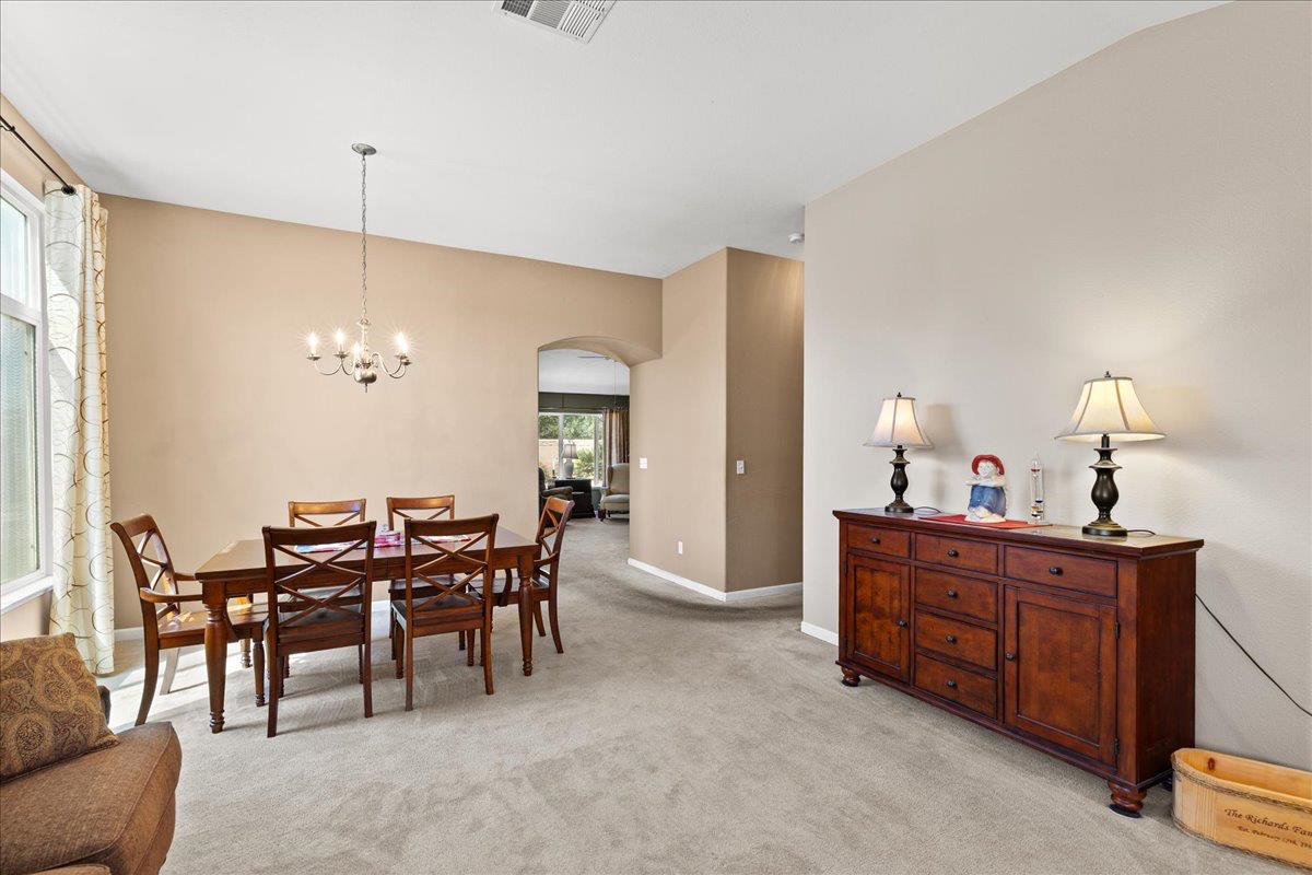 2901 Gambler Hill Ct, Riverbank, CA 95367
