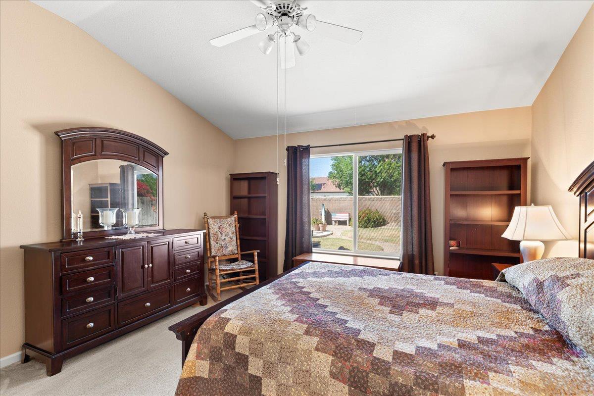 2901 Gambler Hill Ct, Riverbank, CA 95367