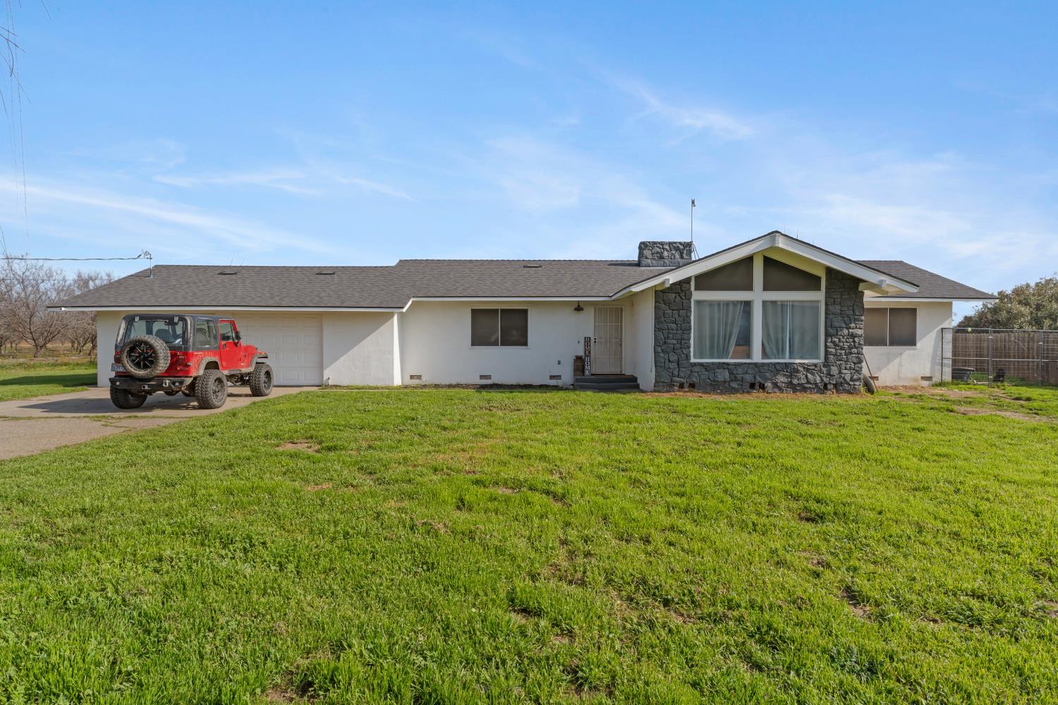 4084 Fresno, Le Grand, CA 95333