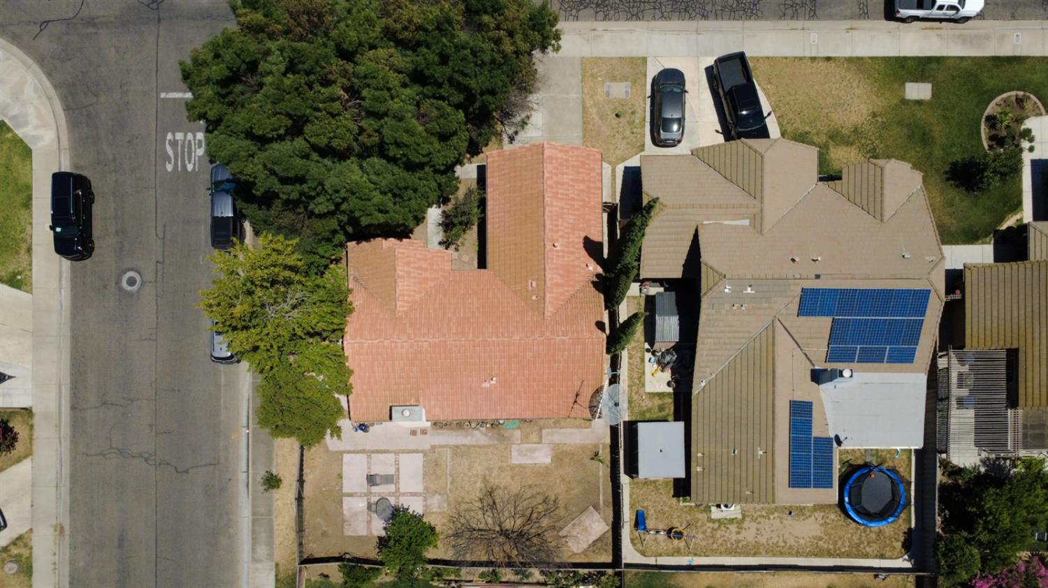 385 N 1st St, Los Banos, CA 93635