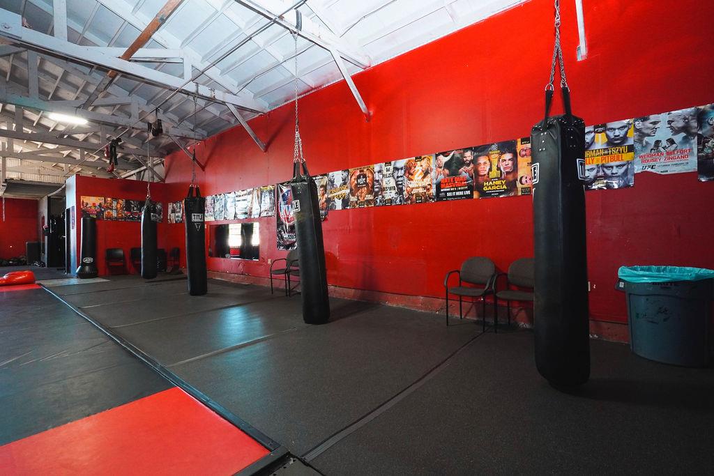 1316 10th St, Modesto, CA 95354