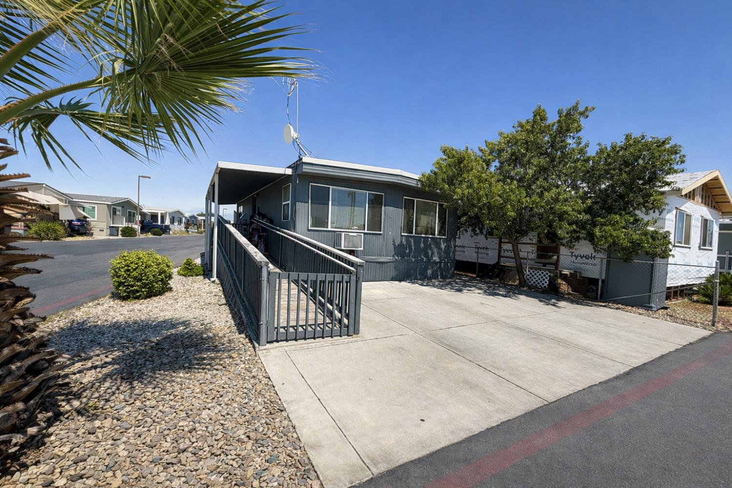 8200 Jantzen #122, Modesto, CA 95357