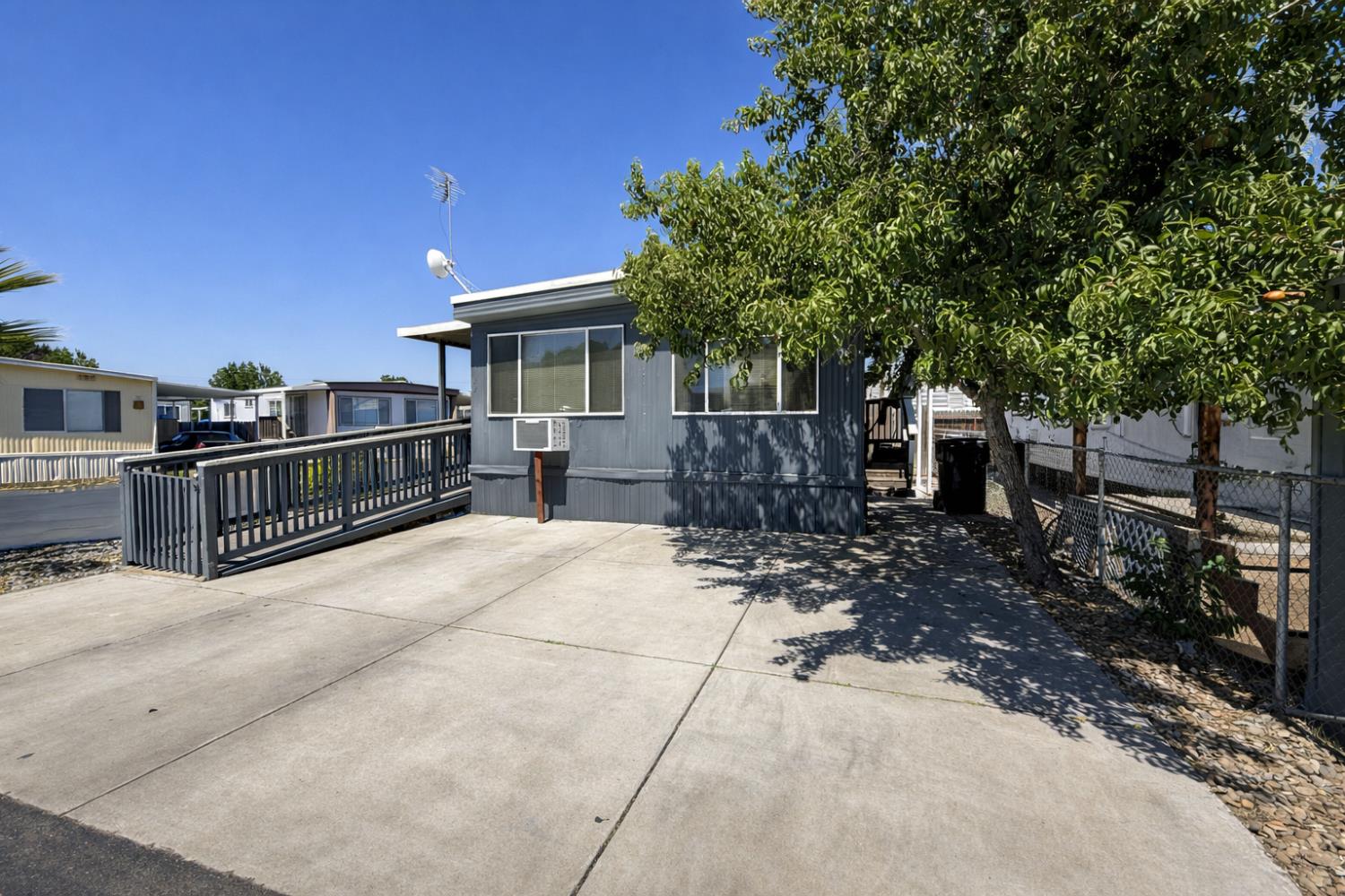 8200 Jantzen #122, Modesto, CA 95357