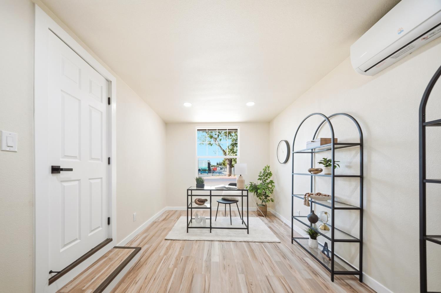 1806 Teresa St, Modesto, CA 95350