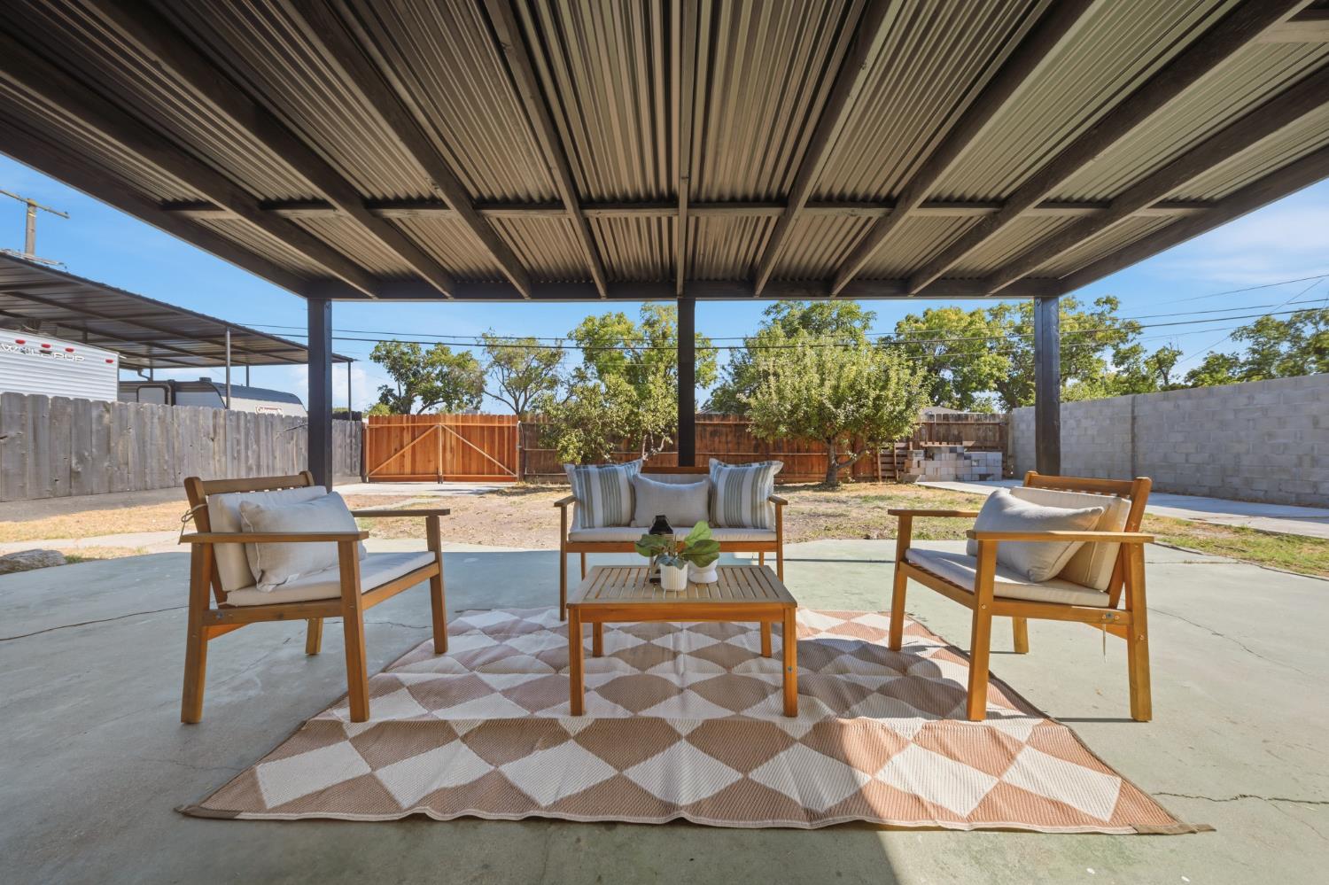 1806 Teresa St, Modesto, CA 95350