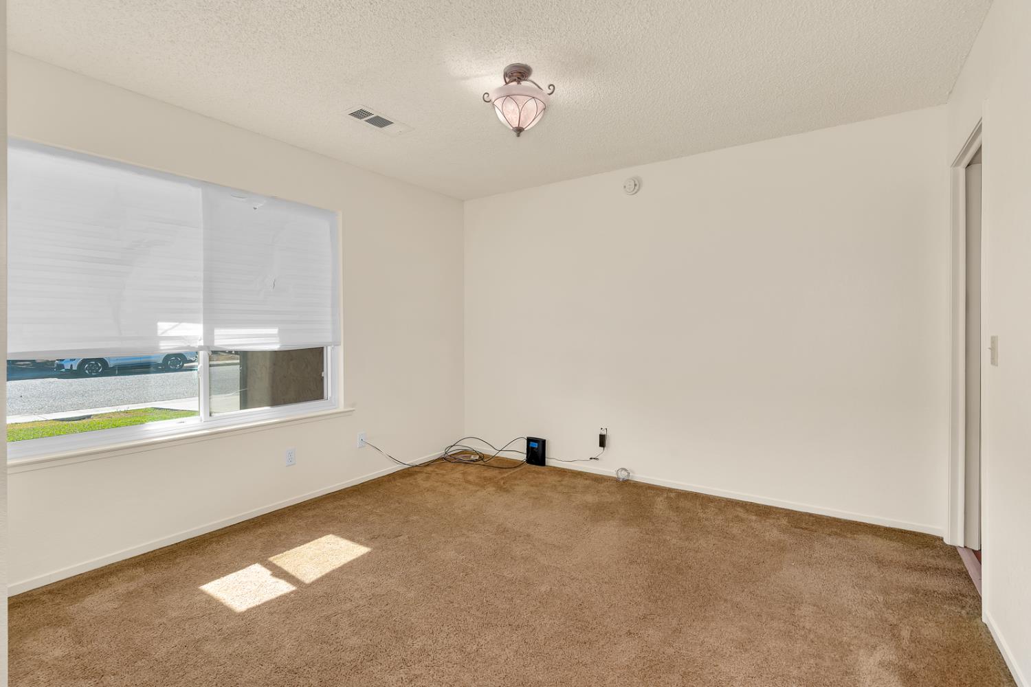 850 Golden Gate Ave, Dos Palos, CA 93620