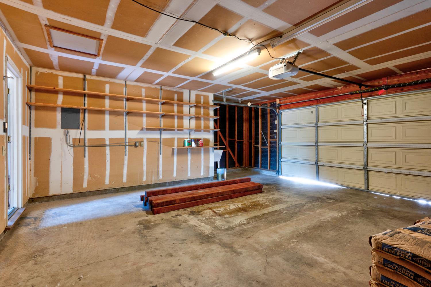 850 Golden Gate Ave, Dos Palos, CA 93620