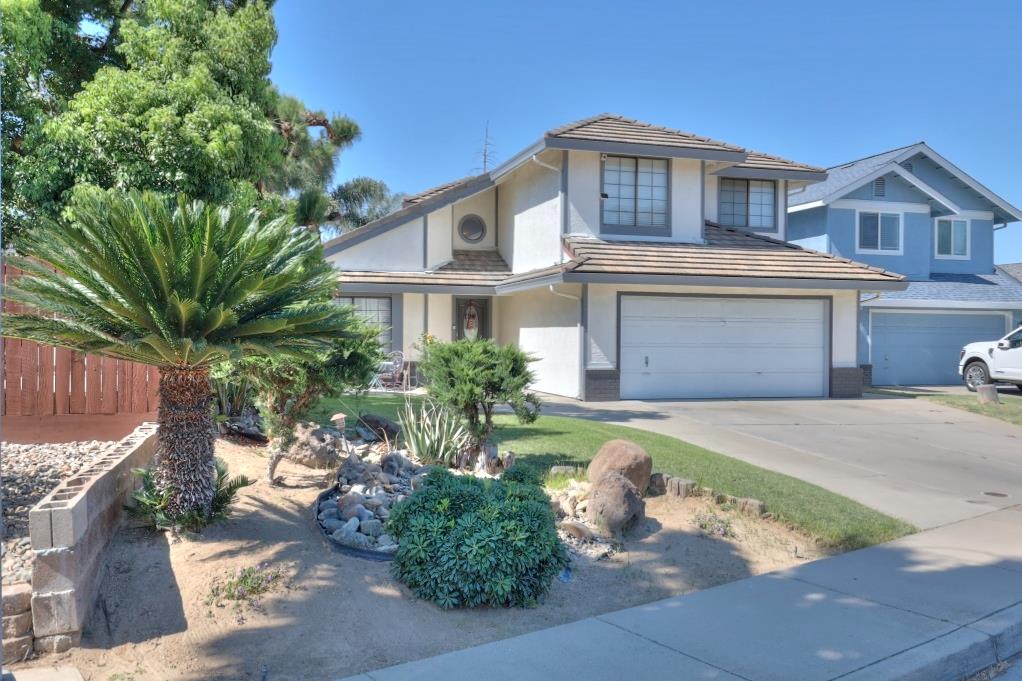 2605 River Creek Dr, Modesto, CA 95351