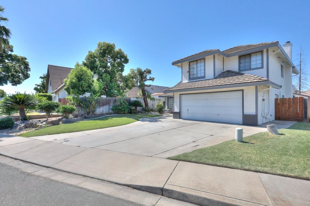 2605 River Creek Dr, Modesto, CA 95351