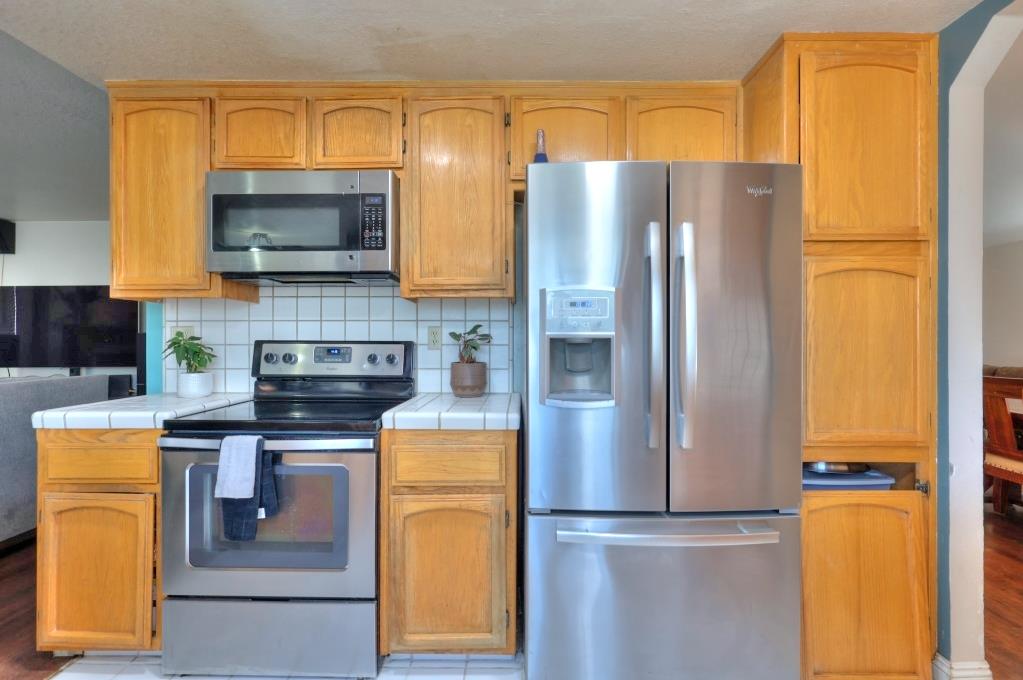 2605 River Creek Dr, Modesto, CA 95351