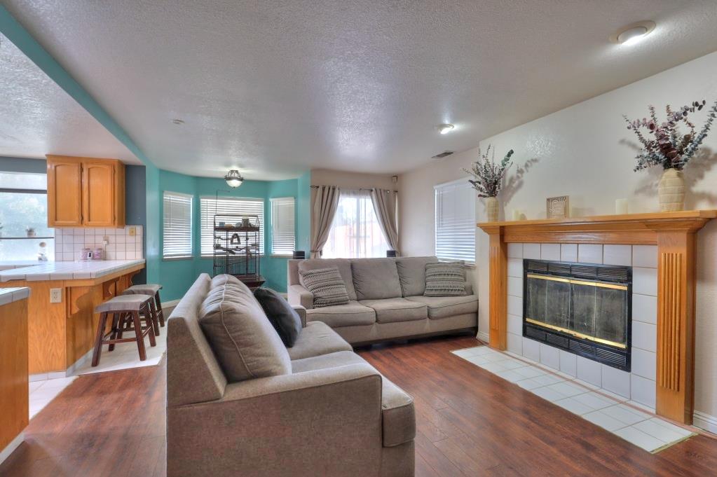 2605 River Creek Dr, Modesto, CA 95351