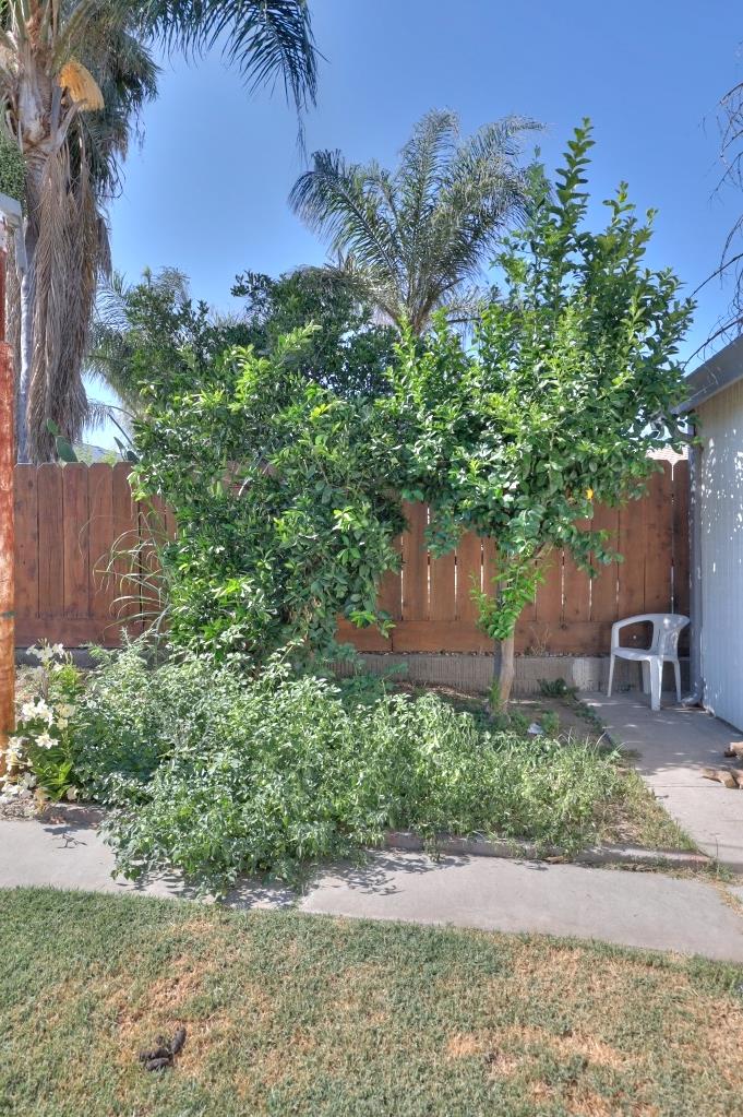 2605 River Creek Dr, Modesto, CA 95351