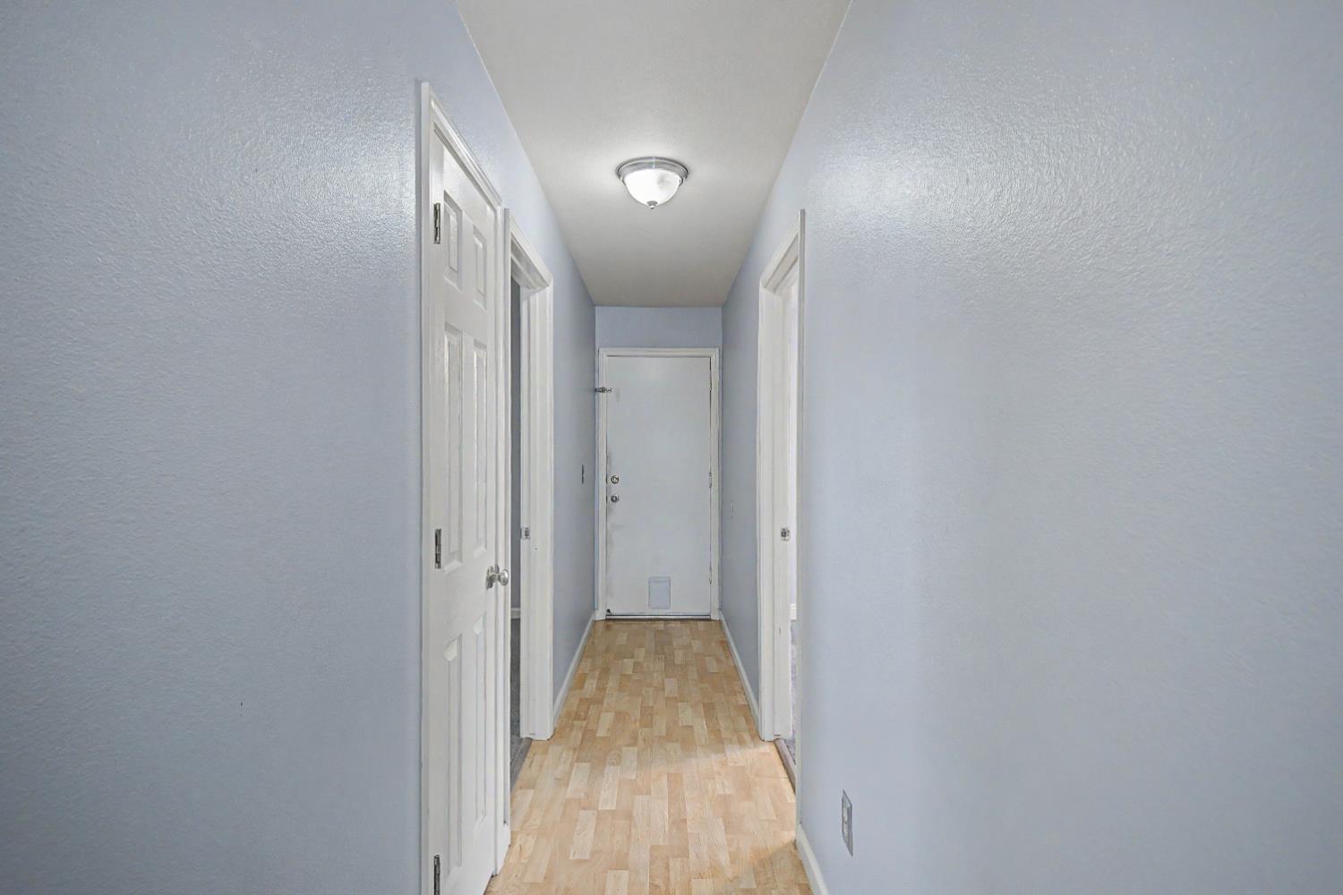 204 Gelf Ln, Modesto, CA 95357