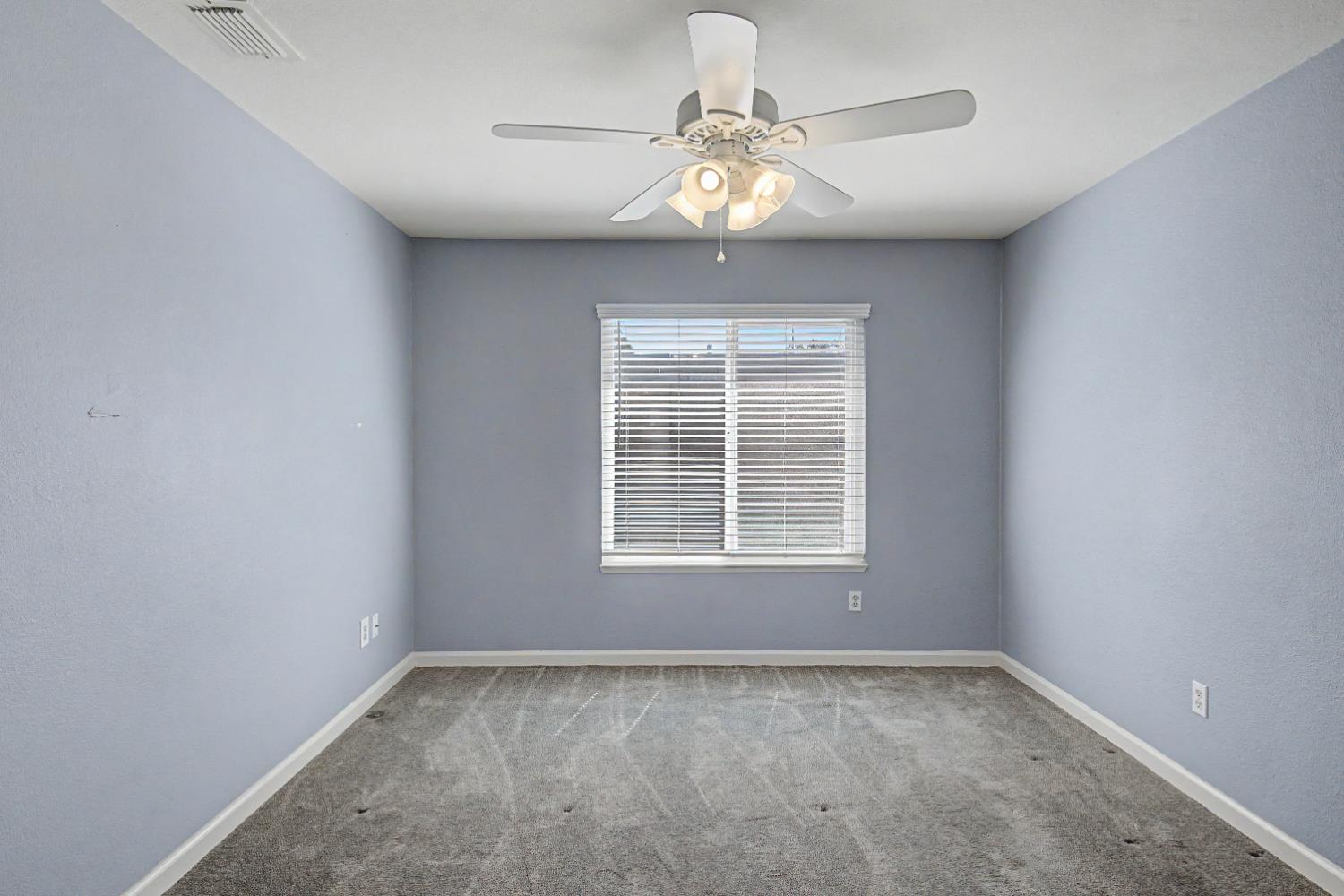 204 Gelf Ln, Modesto, CA 95357