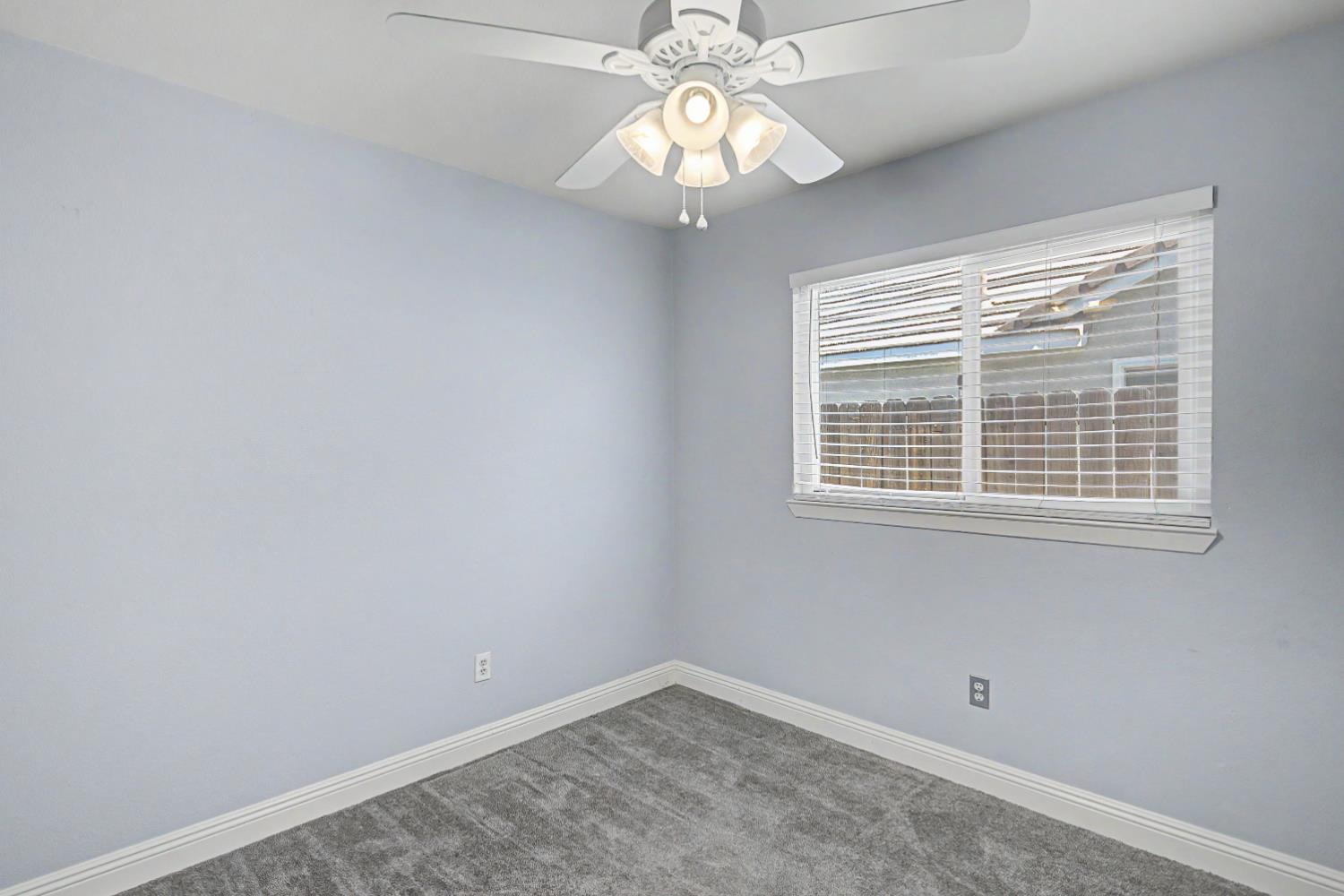 204 Gelf Ln, Modesto, CA 95357