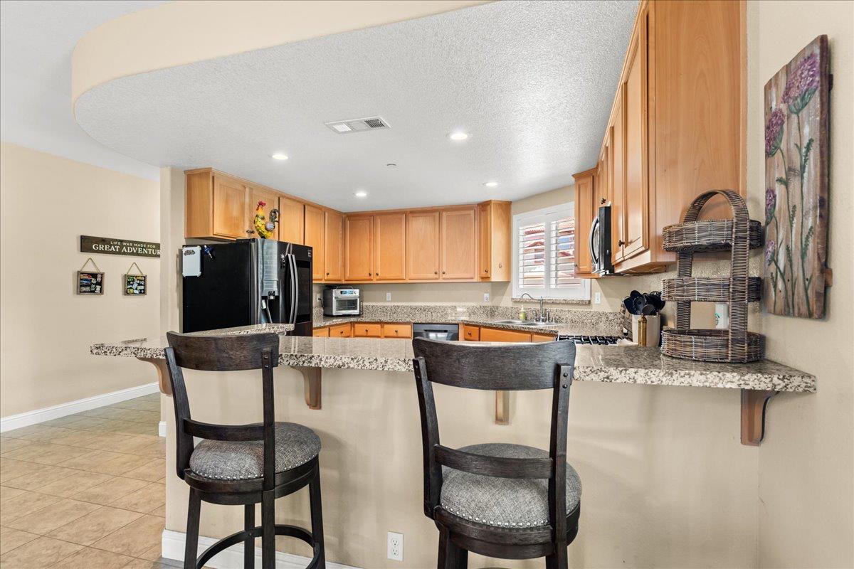 1009 Fairmont Ct, Modesto, CA 95354