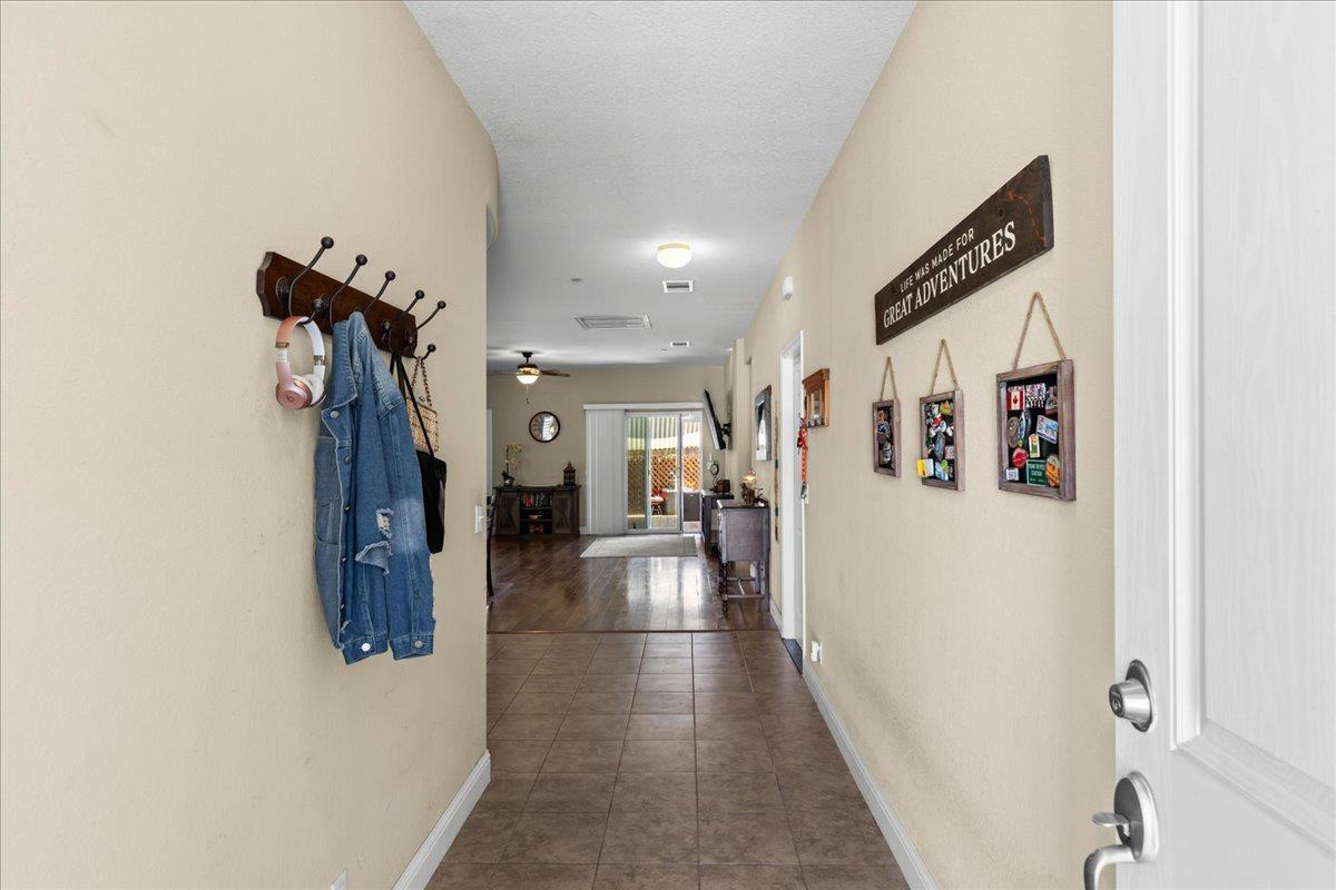 1009 Fairmont Ct, Modesto, CA 95354
