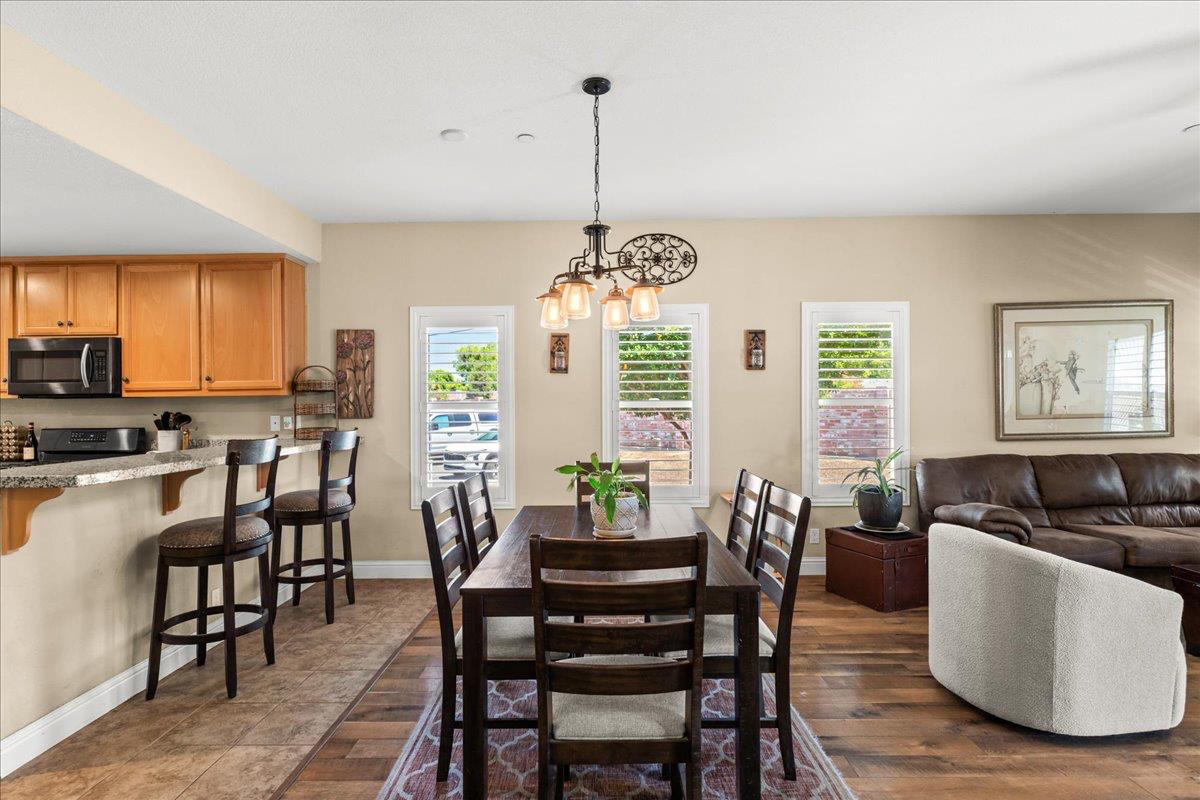 1009 Fairmont Ct, Modesto, CA 95354