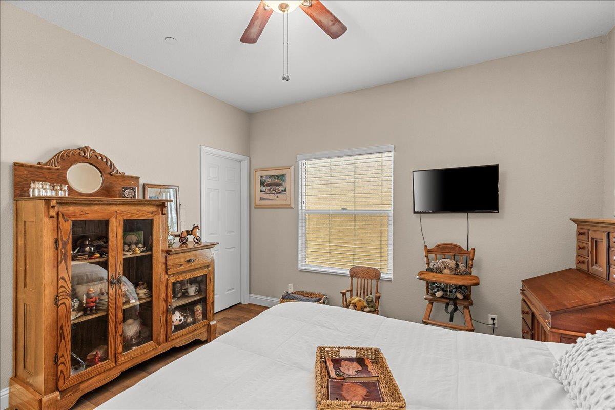 1009 Fairmont Ct, Modesto, CA 95354