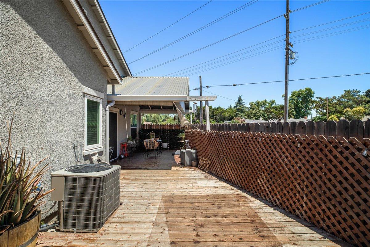 1009 Fairmont Ct, Modesto, CA 95354