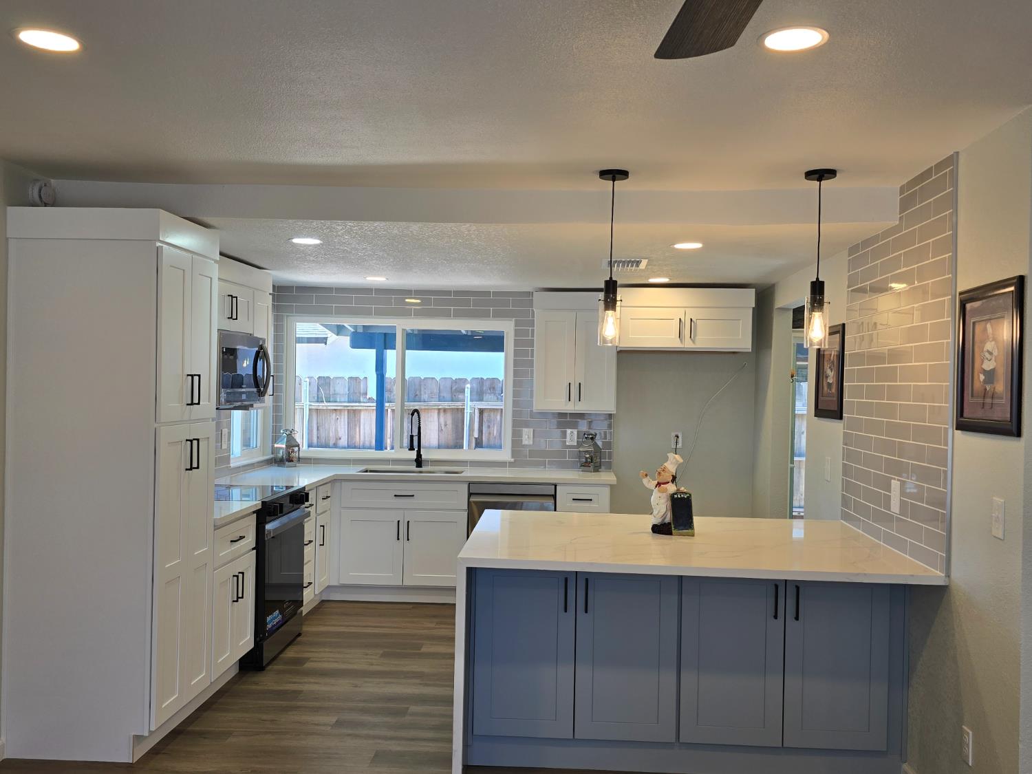 1500 NW Kirkland Ct, Modesto, CA 95356
