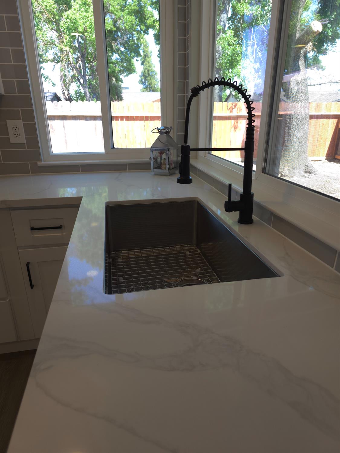 1500 NW Kirkland Ct, Modesto, CA 95356