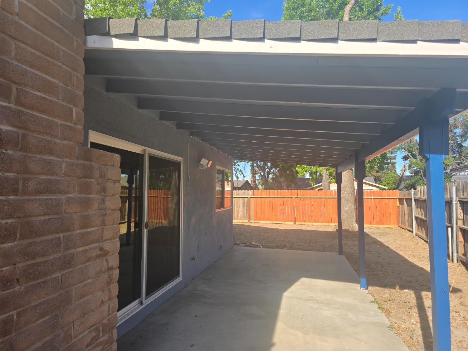 1500 NW Kirkland Ct, Modesto, CA 95356