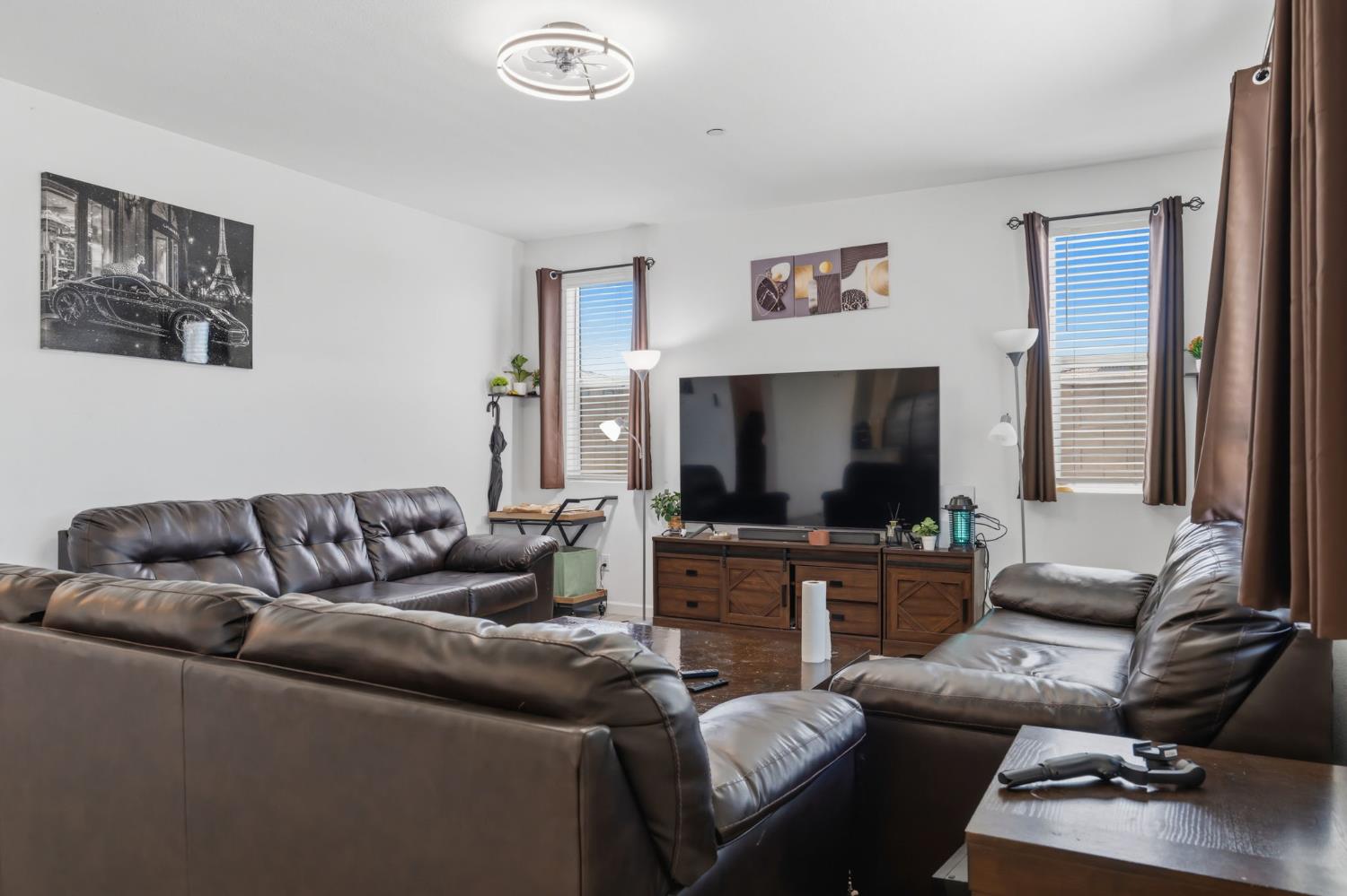 2849 Mokelumne St, Manteca, CA 95337