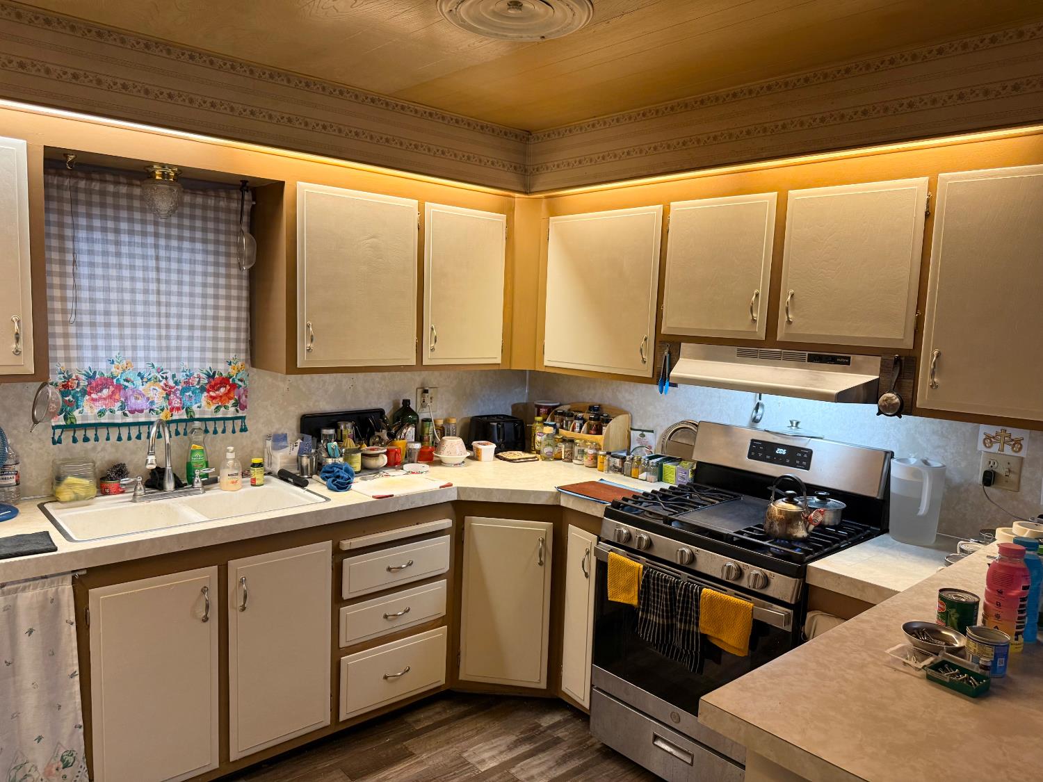 2307 Oakdale Rd #75, Modesto, CA 95355