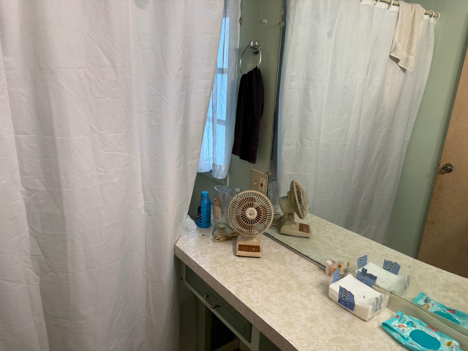 2307 Oakdale Rd #75, Modesto, CA 95355