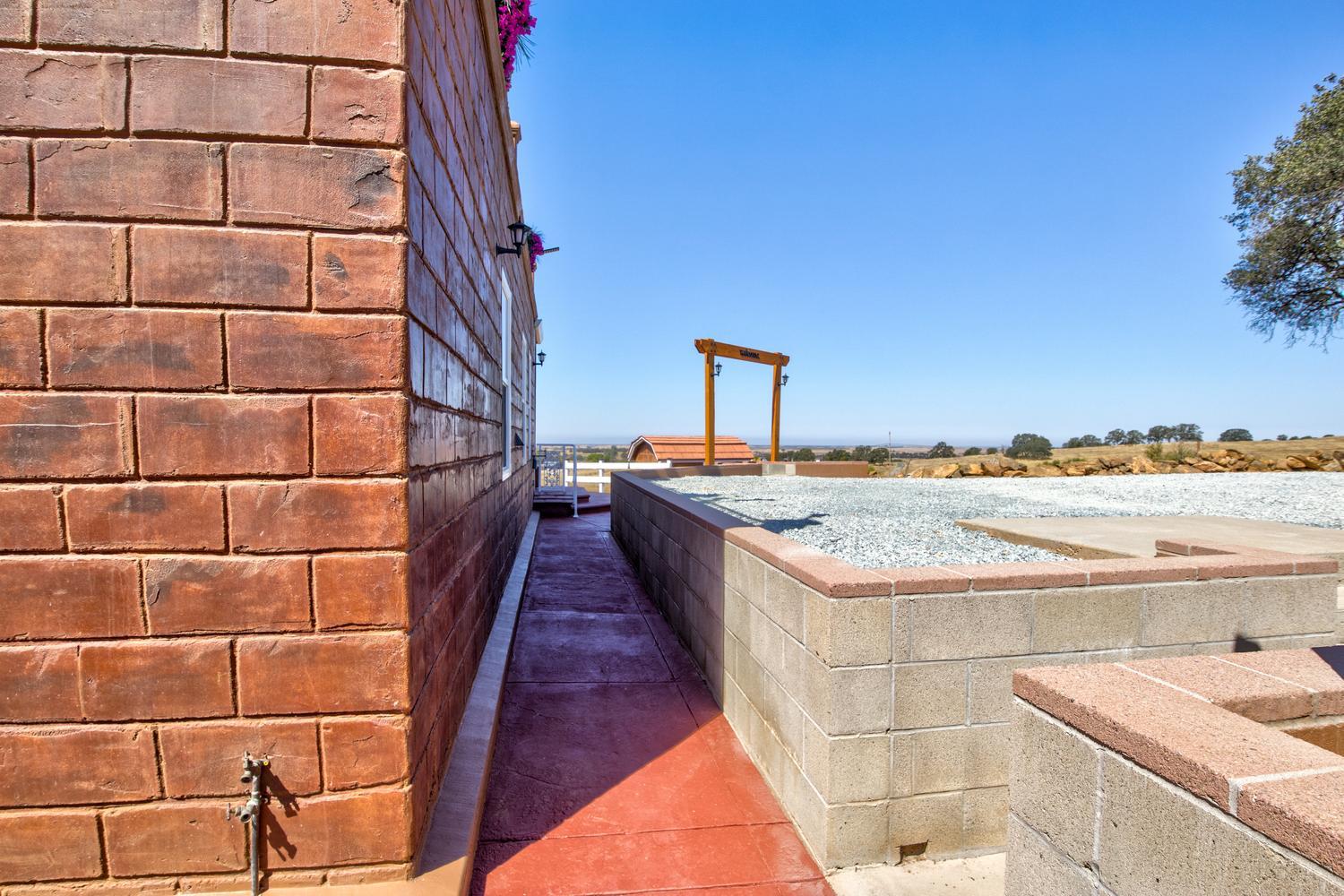 4411 La Grange Rd, La Grange, CA 95329