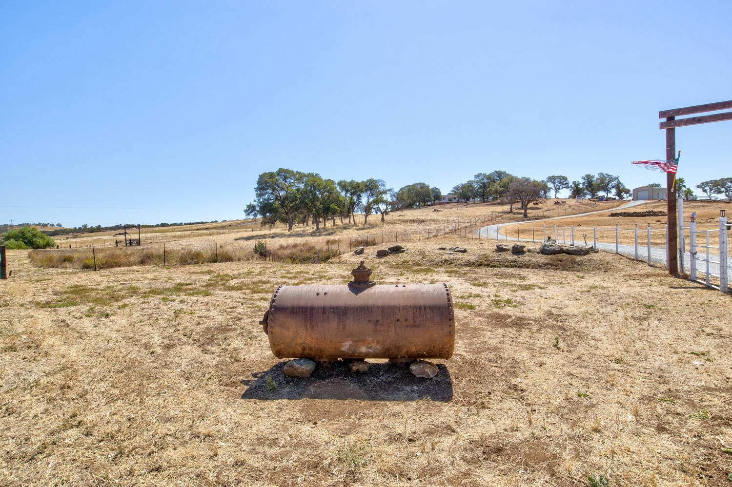 4411 La Grange Rd, La Grange, CA 95329
