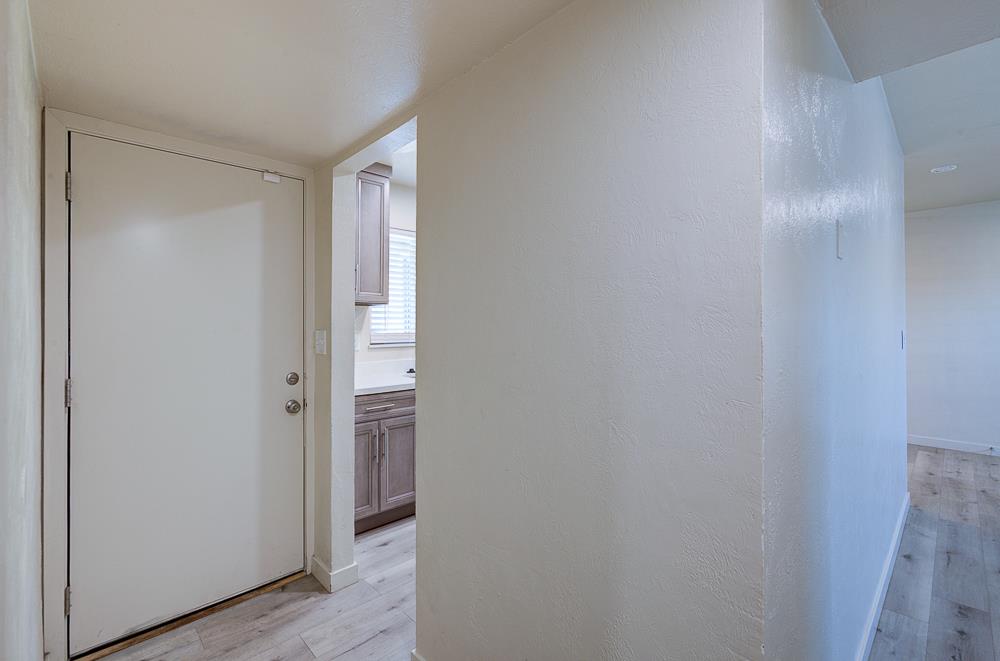 4563 4563 E Sierra Madre Ave, Fresno, CA 93726