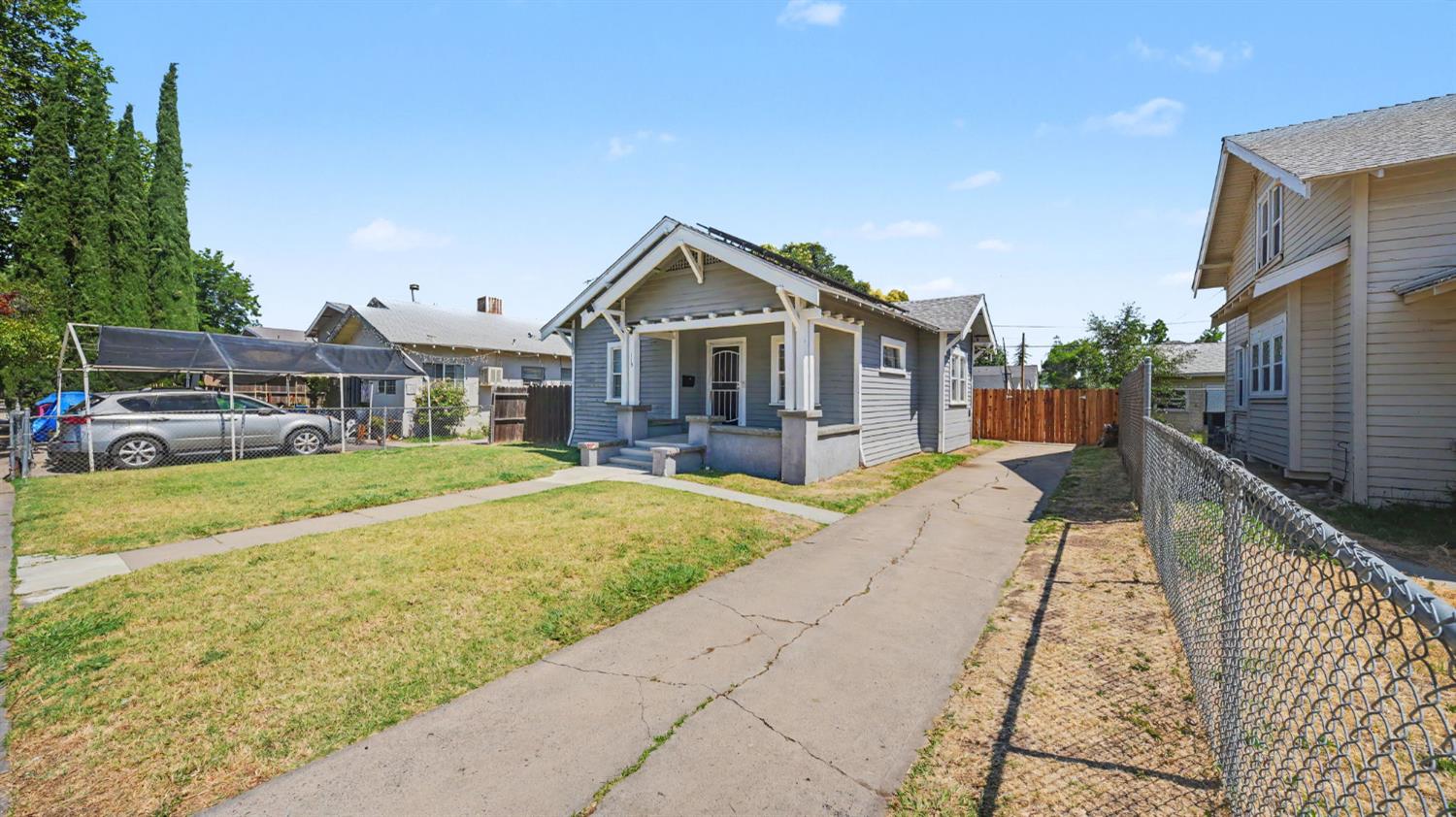 115 W 19th St, Merced, CA 95340