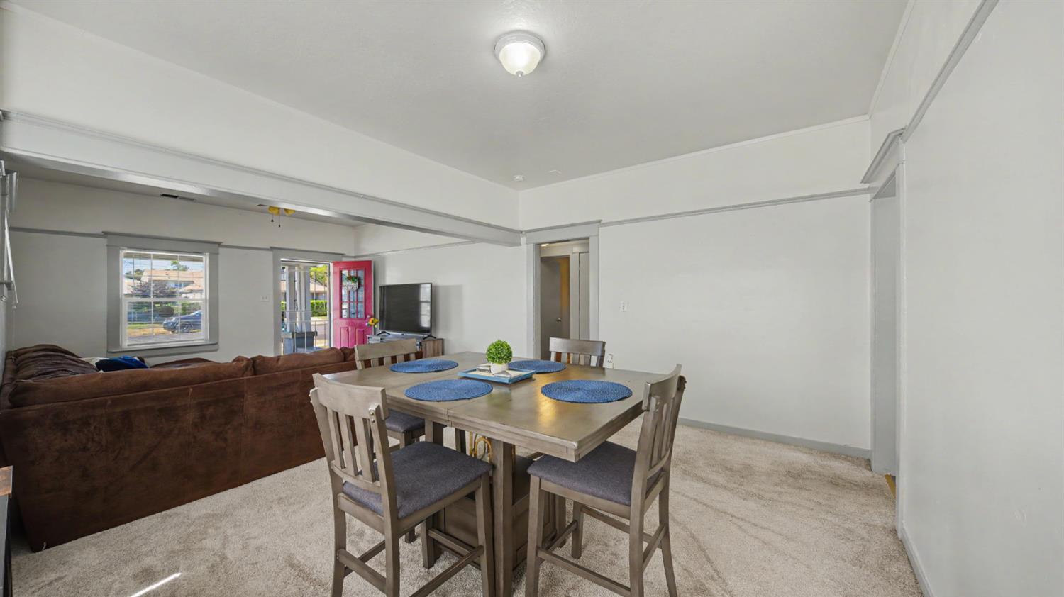 115 W 19th St, Merced, CA 95340