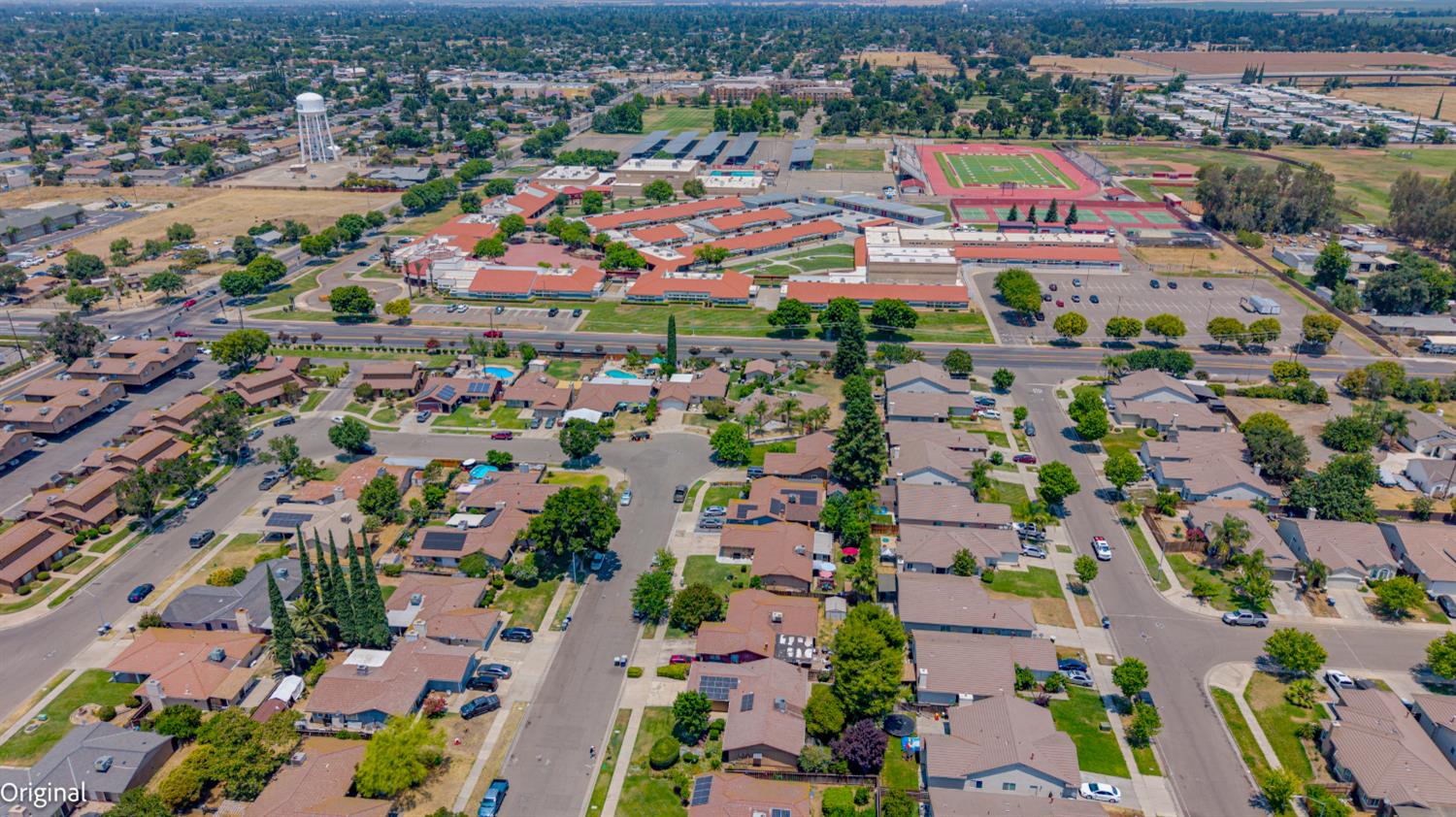 88 Sweetwater Ave, Merced, CA 95341