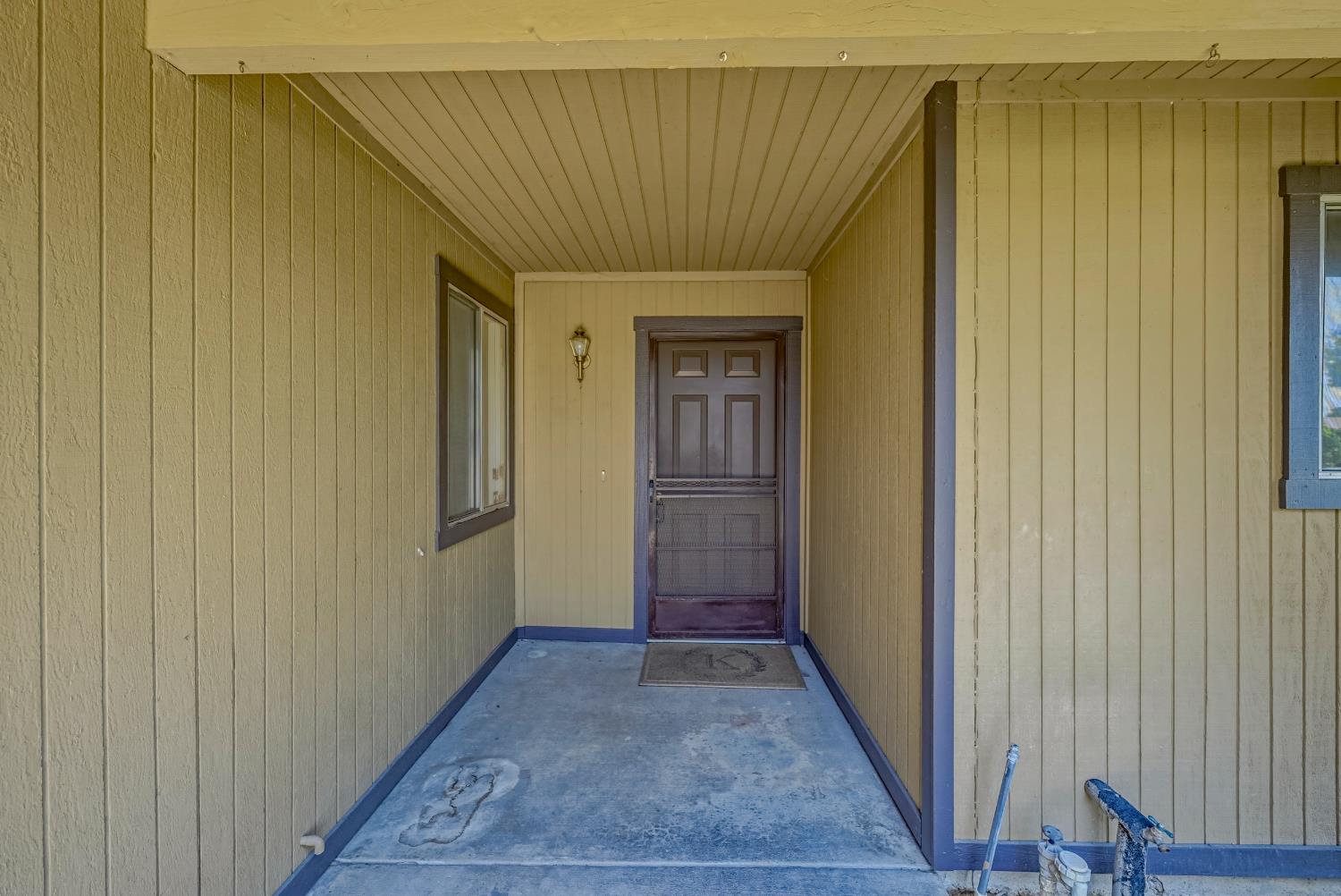 88 Sweetwater Ave, Merced, CA 95341