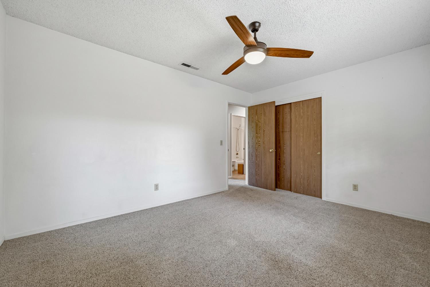 88 Sweetwater Ave, Merced, CA 95341