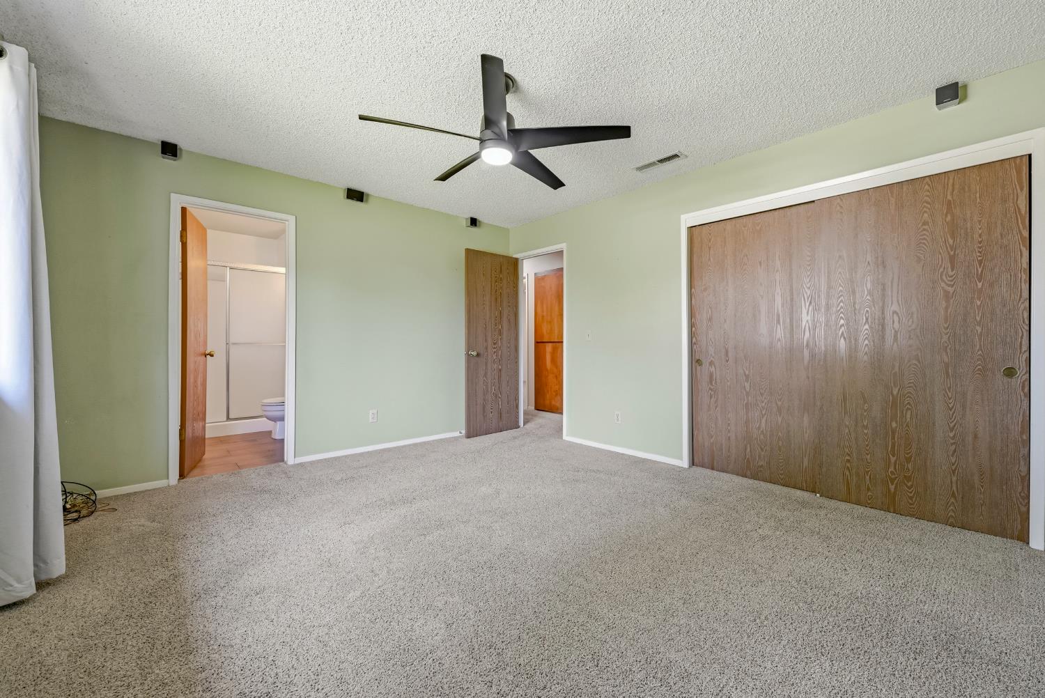 88 Sweetwater Ave, Merced, CA 95341
