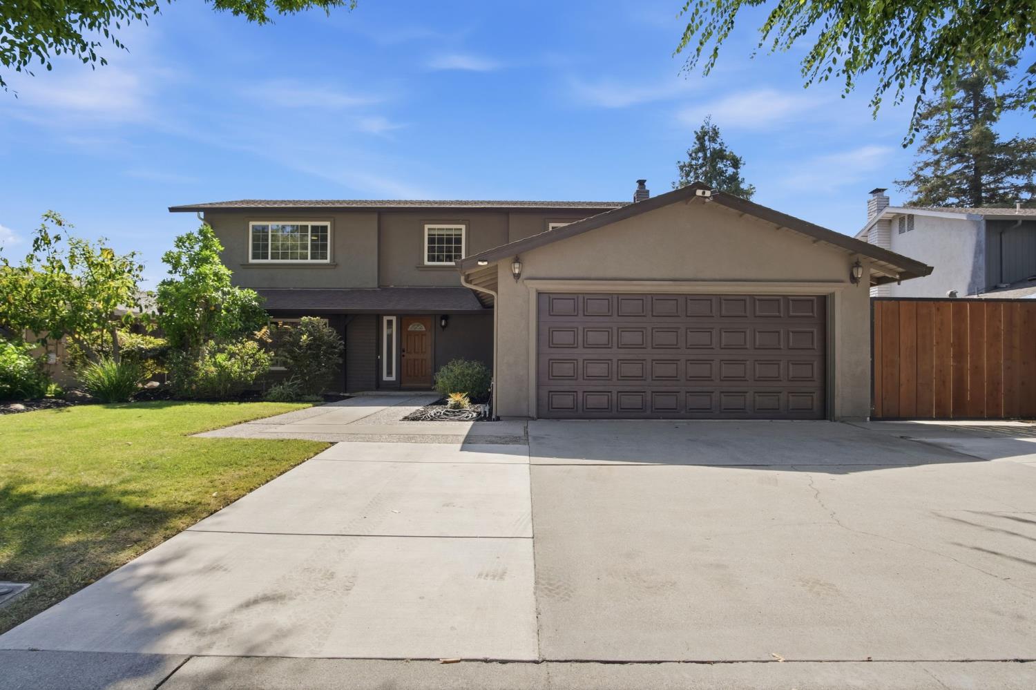 3621 Coye Oak Dr, Modesto, CA 95355