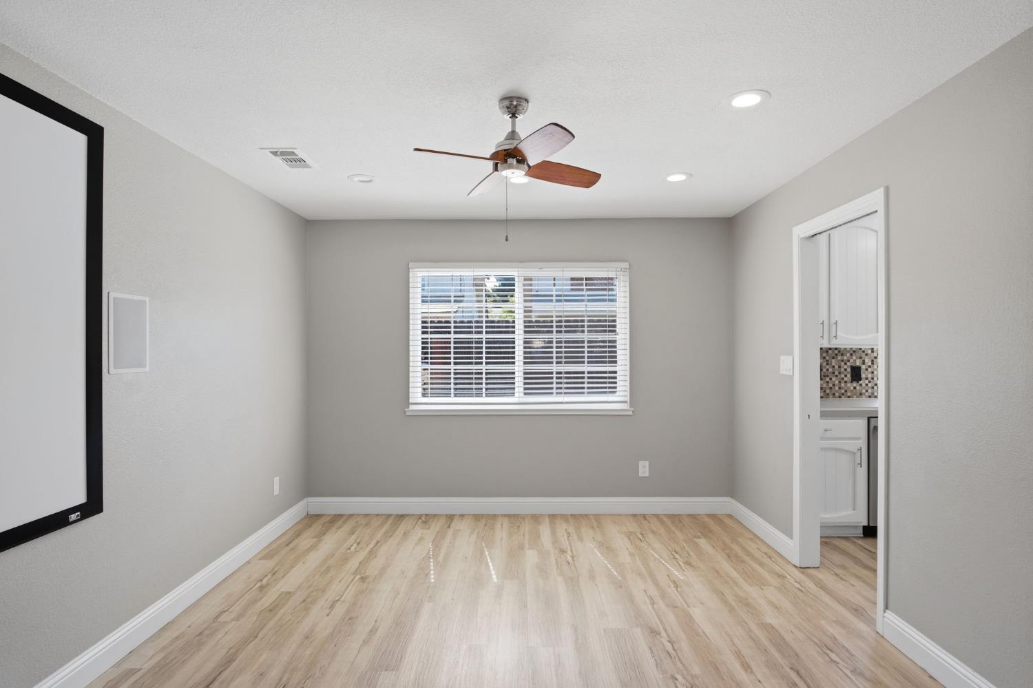 3621 Coye Oak Dr, Modesto, CA 95355
