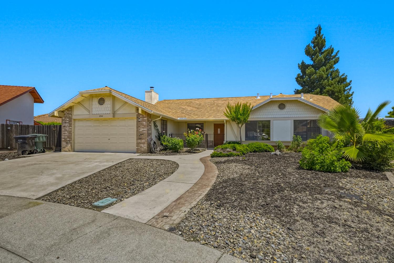 3544 Traveler Ct, Modesto, CA 95355