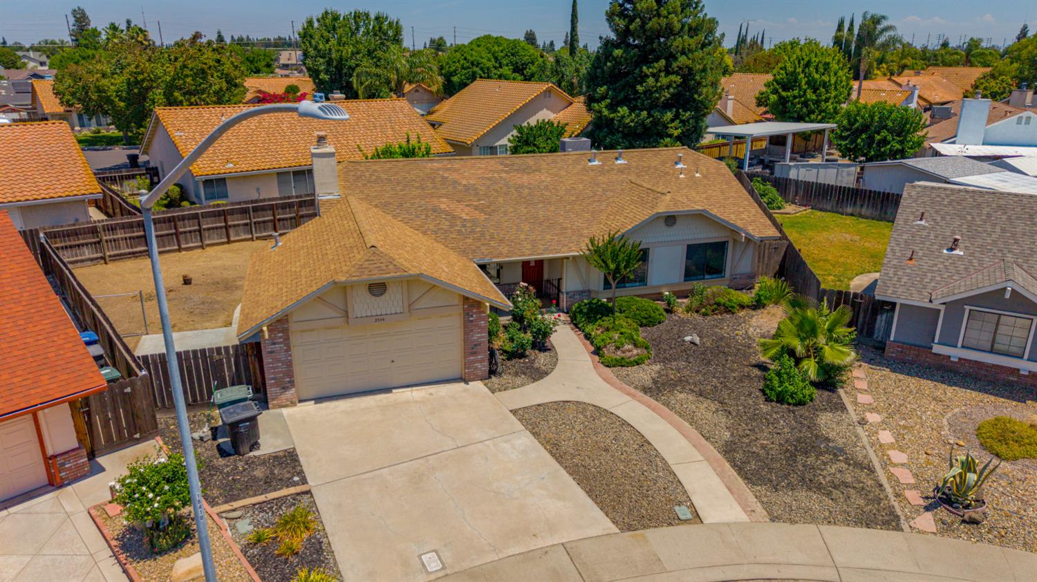 3544 Traveler Ct, Modesto, CA 95355
